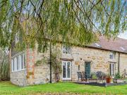 3 Bed in Stratford-upon-Avon 54081 3 Bed in Stratford-upon-Avon 54081