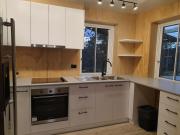 Fresh and funky apartment in Falls Creek