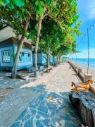 Top Chao Lao Beach
