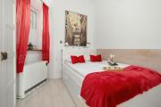 Atmospheric Apartment Close to the Vistula Boulevards by Noclegi Renters Atmospheric Apartment Close to the Vistula Boulevards by Noclegi Renters
