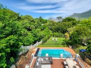 Hout Bay Family Home Pool Sauna Mountain Views