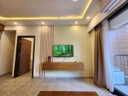 Spacious Modern 1BHK Apartment - Pool, Full Kitchen & Balcony Near Candolim Beach