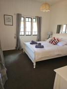 Main St Heritage Charm & Walk to Restaurants