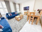 Promo Rate - 4Bed, 2Bath Edgware Road flat with AC near Marble Arch, Hyde Park & Marylebone by NourNest Apartments