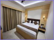 Gopika Hotel Near Vishwanath Temple