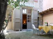 Cocon au cœur du Puy-en-Velay avec cour privée et WIFI - FR-1-582-325