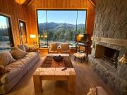 Casa amplia y moderna vista panorámica al C. Lolog