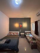 Central Sliema Stay Cozy for 4 guests, Air-Conditioned, Self Check-In