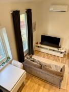 Röda Stugan in Örby, Älvsjö