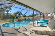 2 Mi to Beach! Snowbird Haven with Pool in Venice