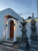 Villa Sachi - Two Bedroom Pool Villa 10 mins to Sanur Harbor Villa Sachi - Two Bedroom Pool Villa 10 mins to Sanur Harbor