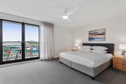 Spacious 3-Bed Apartment by the MCG