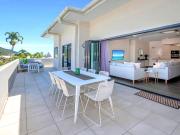 Cairns North 4-Bed with Outdoor Dining & Pool