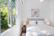 Bright 3-Bed with Garden by Banks Street Reserve