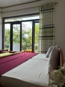 Kandy IVY Banks Holiday Resort