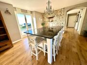 Beautiful house with 5 bedrooms Close to Geneva