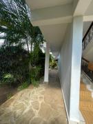 Coast comfort service lounge