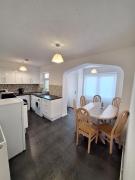 Stunning Home in Quiet Staffordshire Countryside Stunning Home in Quiet Staffordshire Countryside