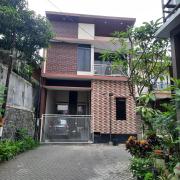 De Adisucipto Homestay Syariah 2