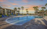 St Augustine Beach 2BR Pool & Beach Access