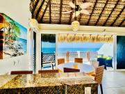 Beachfront in a peaceful Resort 8mi from Puerto Escondido