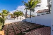 Casa em Cabo Frio a 200m da praia ADP001