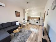 Sunlight Suite - free private parking - central