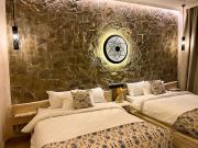 Nasser Palace Suites & Spa