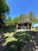 Chalet Aazicht Drenthe met Hottub