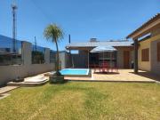 Casa Com Quatro Dormitórios Pertinho Do Mar Em Capão Da Canoa