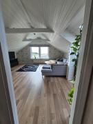 Cozy apartment on two floors in Ankaregården