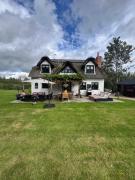 Beautiful Thatched Cottage Windsor Ascot Bracknell