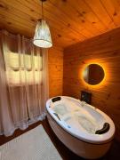 Chalé com Hidro próximo Parque Lago Black Gramado