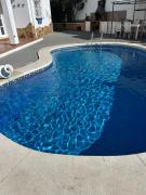 Villa FAMARA CASA EN MALAGA CERCA DE PLAYA Y AEROPUERTO HASTA 10 PERSONAS CON PISCINA PRIVADA