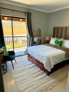 Khwezi Lifestyle BnB