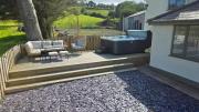 Cwm Uchaf Holiday Home, hot tub and horse view!