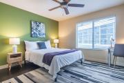 Boulevard Stays Relaxed 1BR King Suite Near Downtown Pool & Gym Access