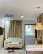 2 Bedroom Entire House, 5 minutes from Airport