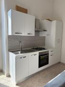 Modern 1st floor apartment with balcony - Casa Berto