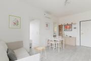 GuestHost - Lovely Apartment in Maggiolina