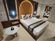 Top Thane