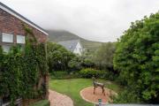 Studio Apartment - large open plan single room - in Noordhoek close to beach