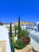 Sea View Valley Retreat