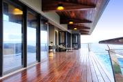 Top Pringle Bay