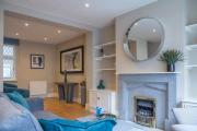 Elegant 4Bed Townhouse Central London Private Courtyard LMS-23-4R-Loco