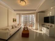 Apartamento com 03 suítes na meia praia Apartamento com 03 suítes na meia praia