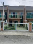 Sobrado em Praia de Leste