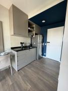 Studio novo mobiliado e decorado