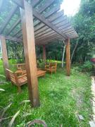 Rancho Container beira rio