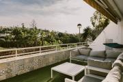 Precioso apartamento con terraza frente al golf